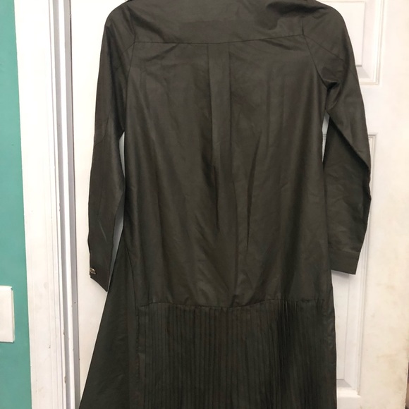 Beautiful green dress - Picture 4 of 6